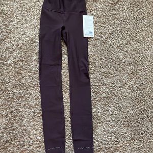 Lululemon in focus run tight 28” size 2